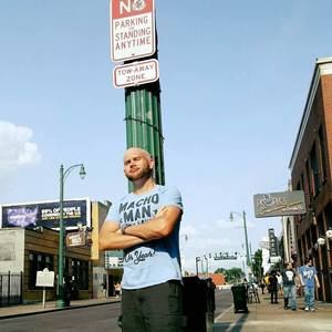 Meet your Posher, Phillip